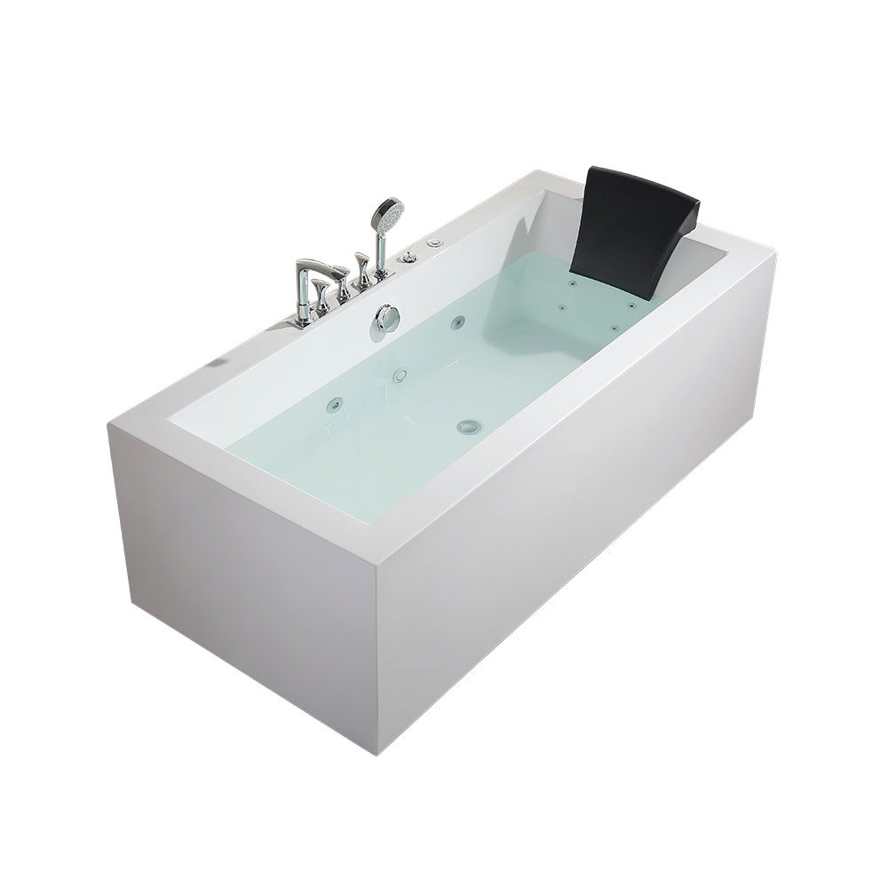 Balneum Charybdis Bathtub